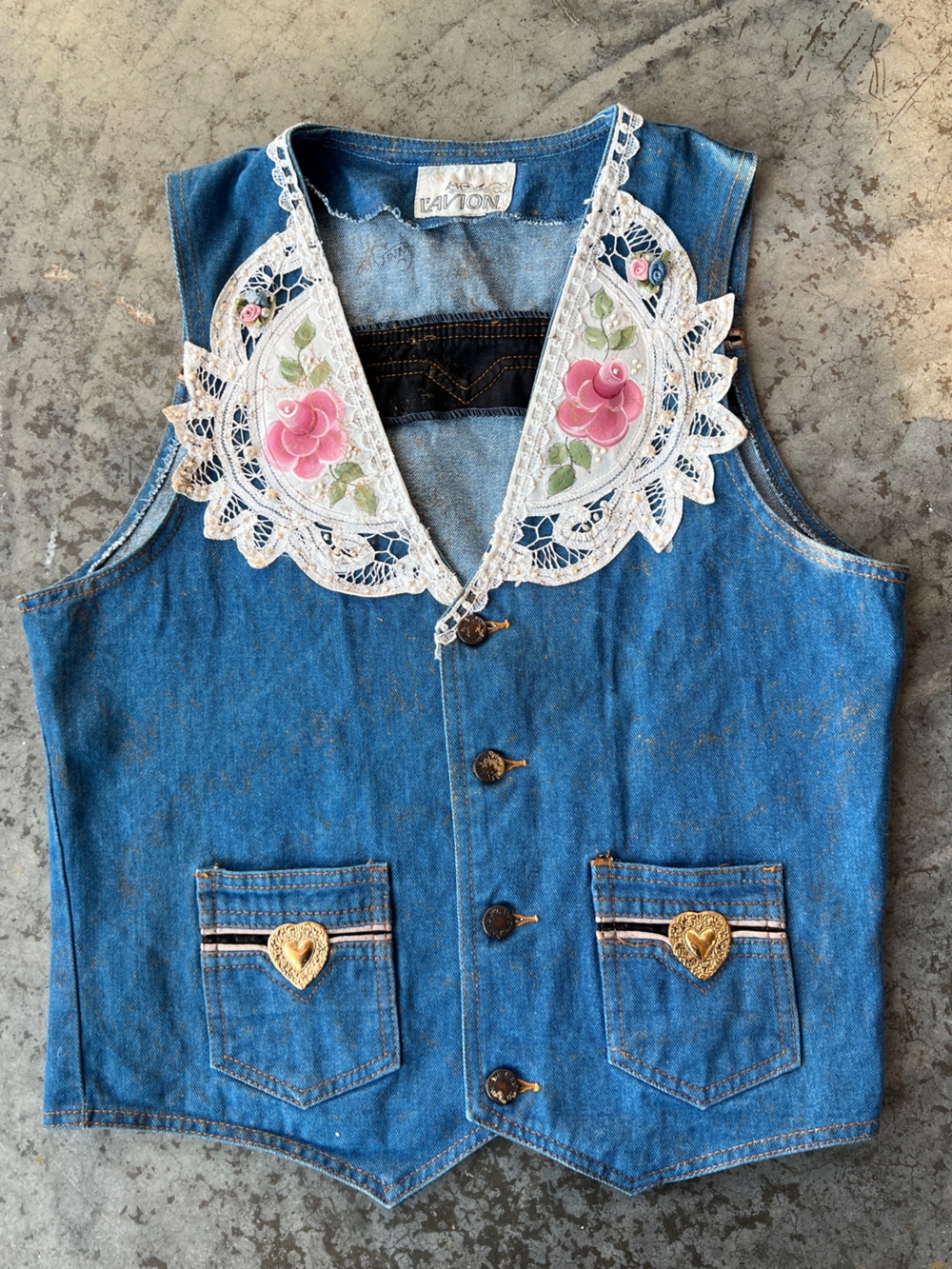Vintage L’Avion Denim Lace Trim Floral Vest Medium Blue Coquette Cowgirl Upcycle